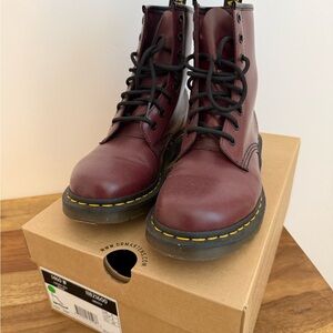 LAST CALL Dr. Martens 1460 women’s size 8